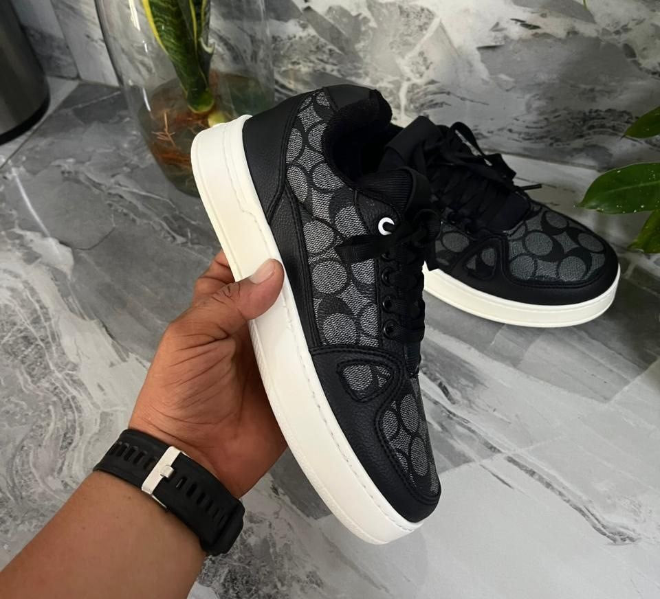 Tenis Coach Plano